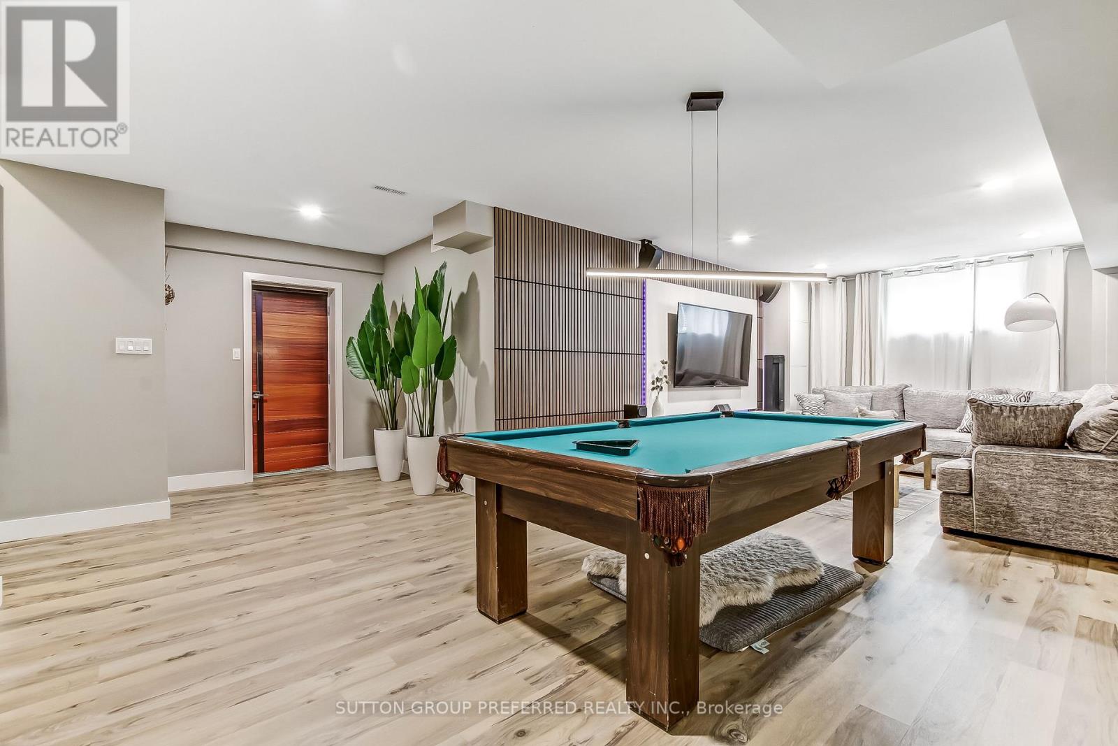 12 Grogast Court Property Photo 33
