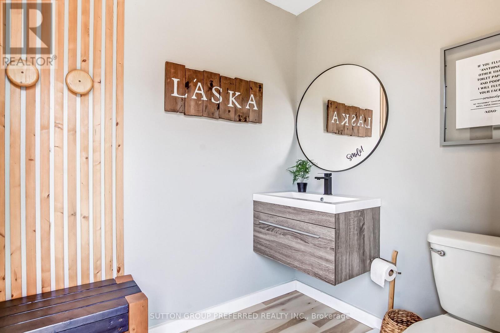 12 Grogast Court Property Photo 43