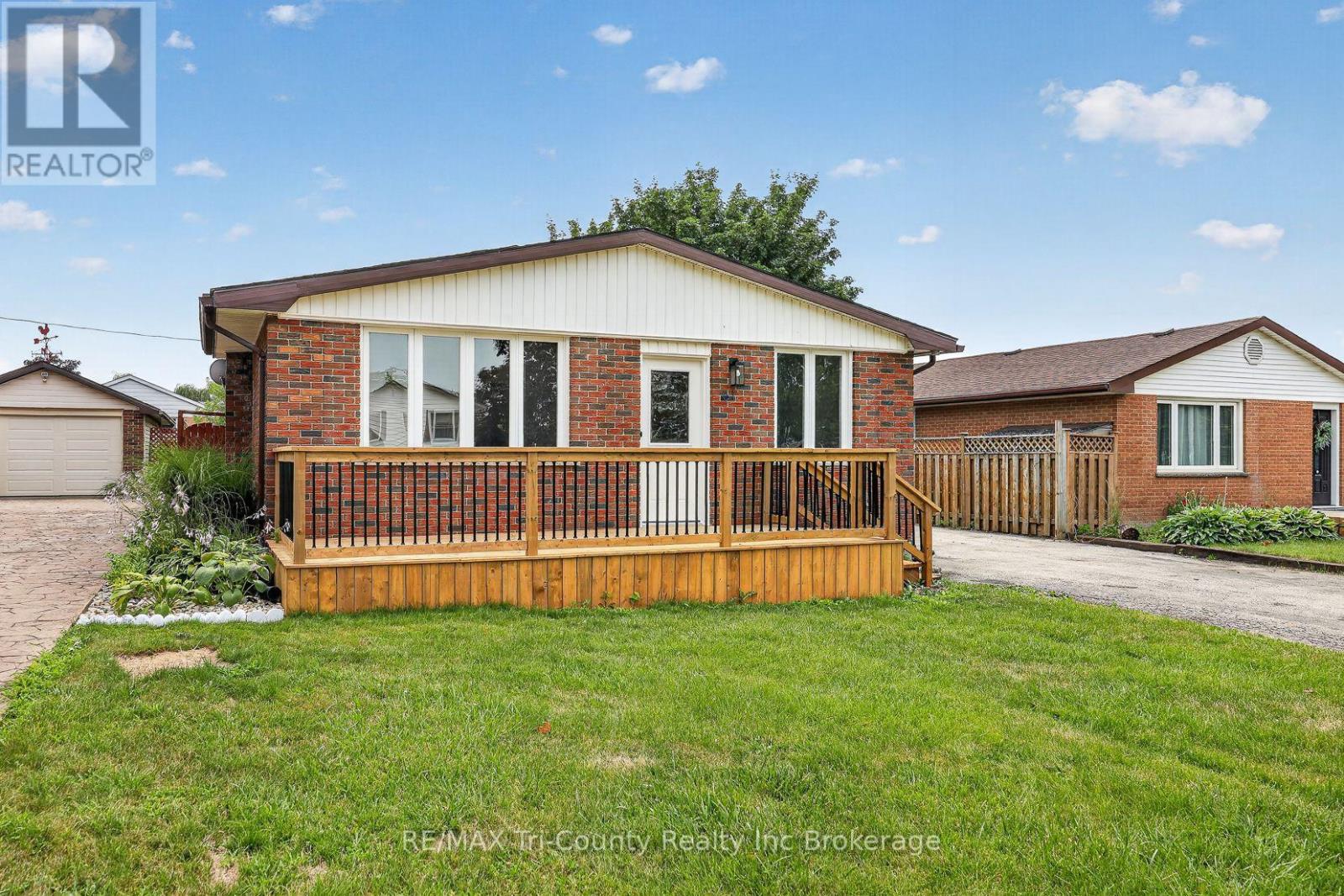 61 Airey Avenue Property Photo 3
