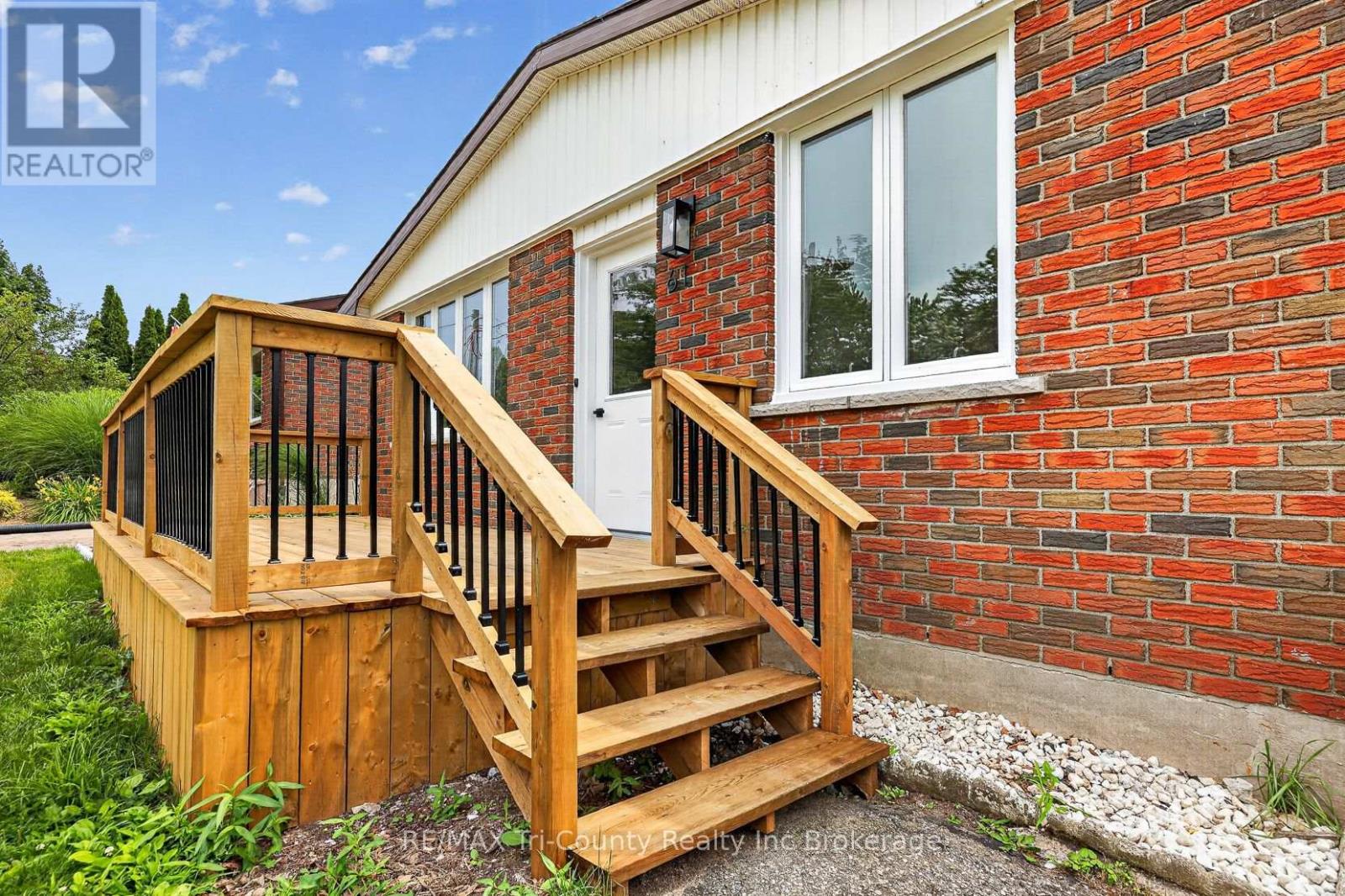 61 Airey Avenue Property Photo 11