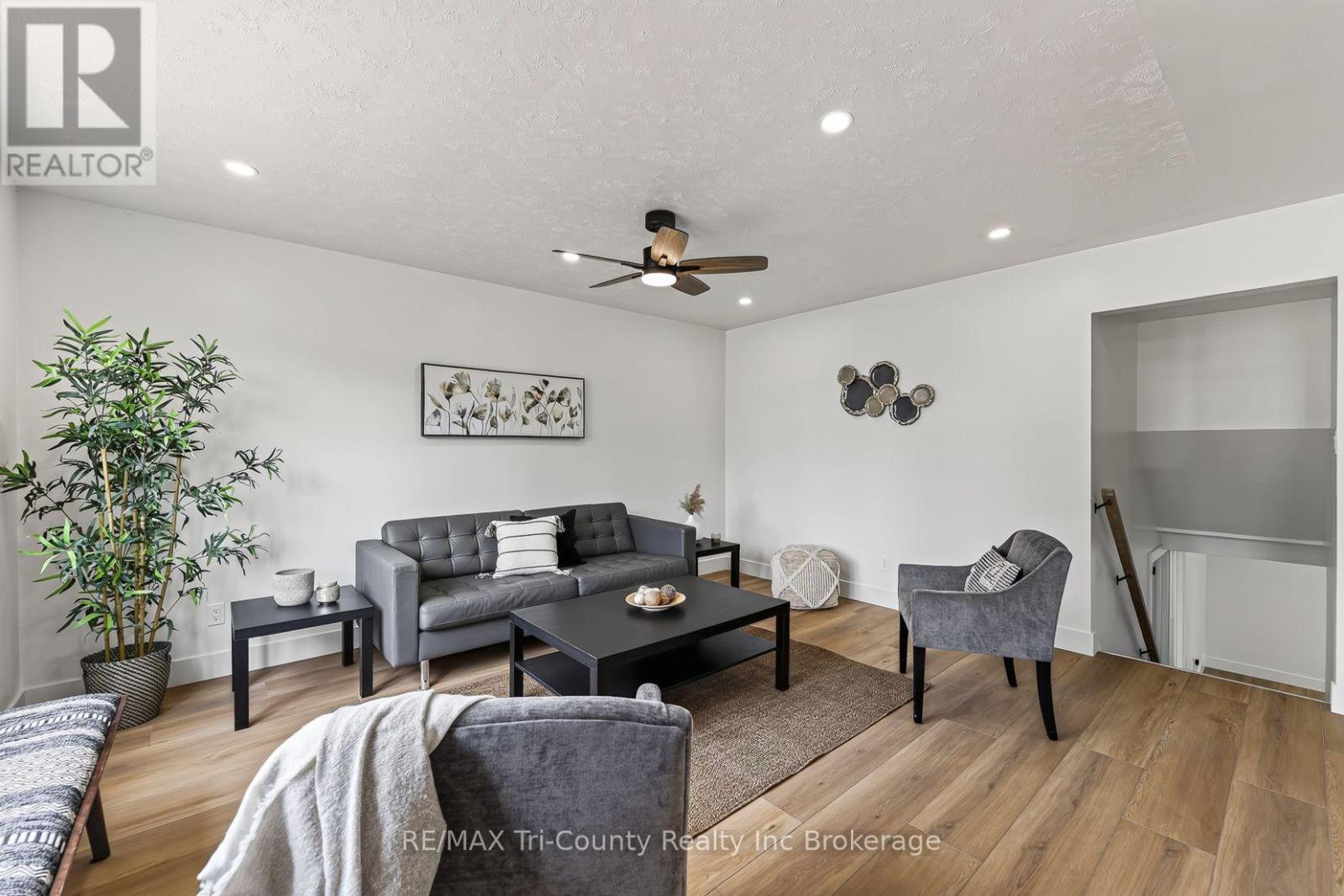 61 Airey Avenue Property Photo 13
