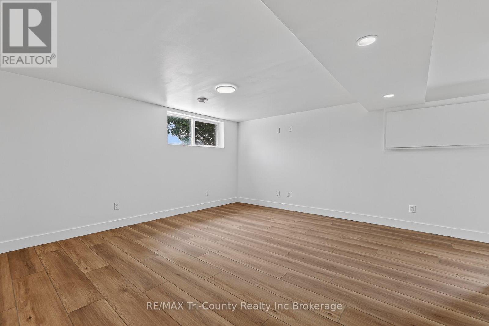 61 Airey Avenue Property Photo 31
