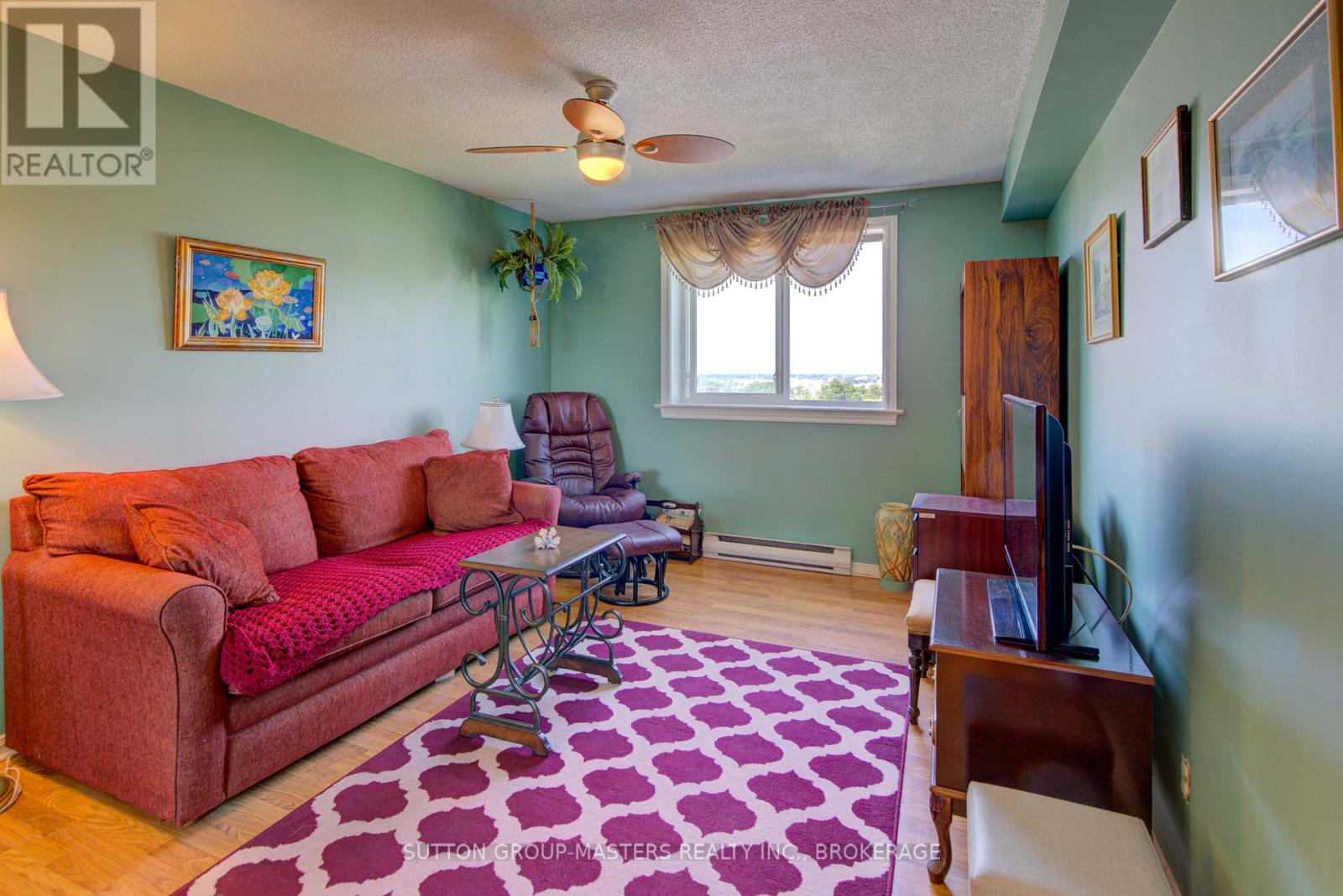 1004 - 257 Bath Road Property Photo 14