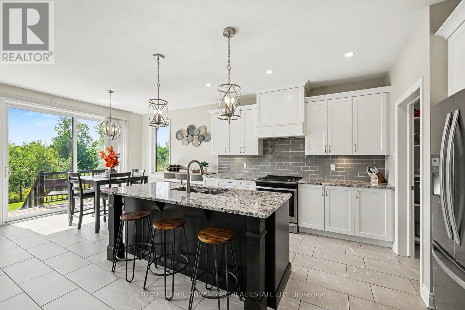 54 Morris Street Property Photo 11