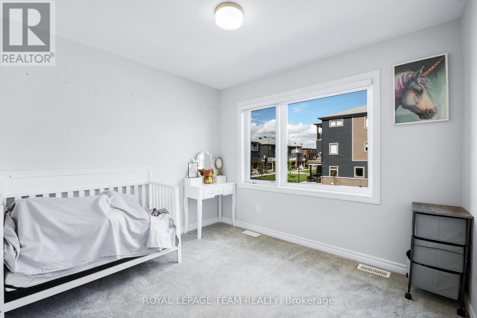 4124 Obsidian Street Property Photo 16