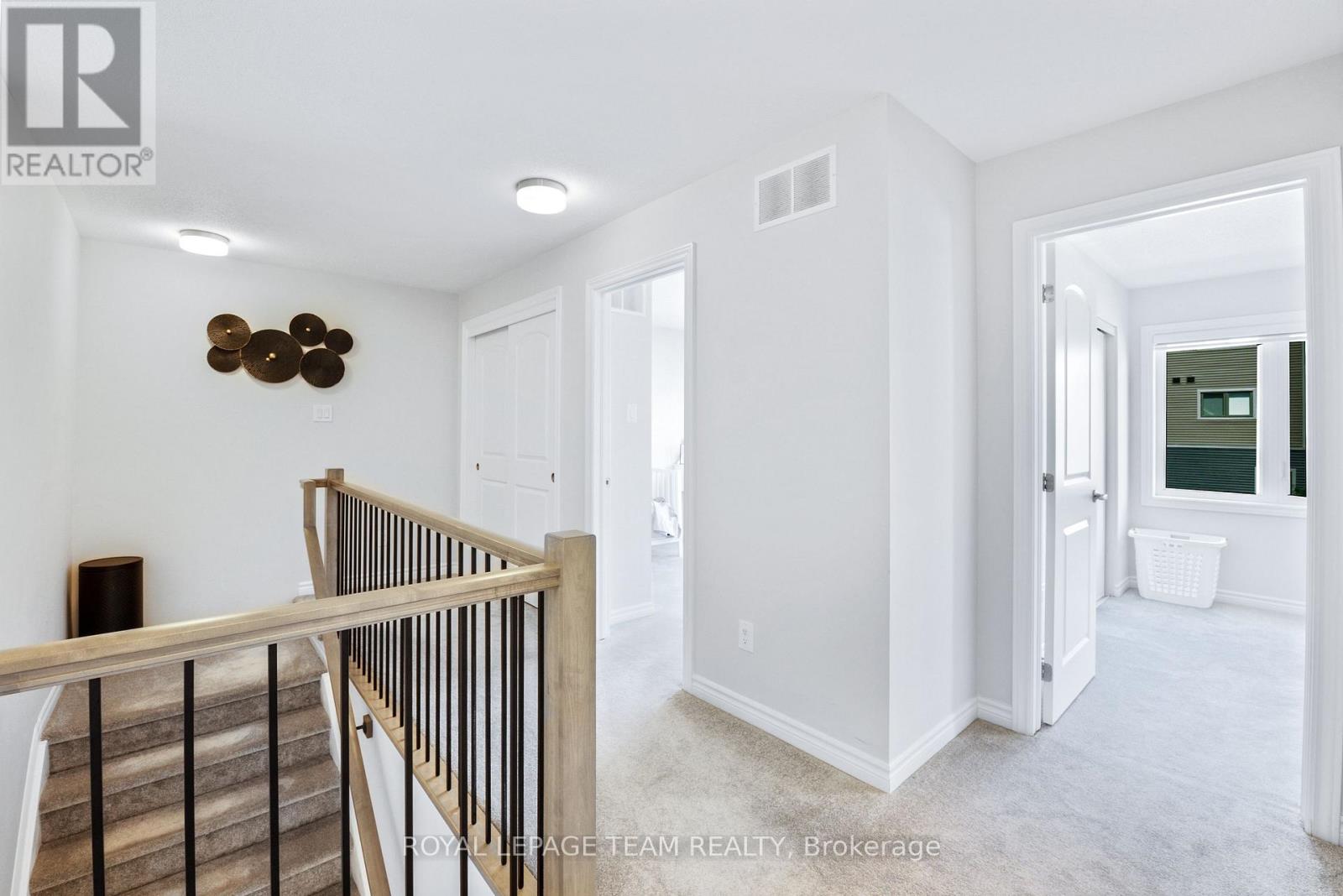 4124 Obsidian Street Property Photo 25