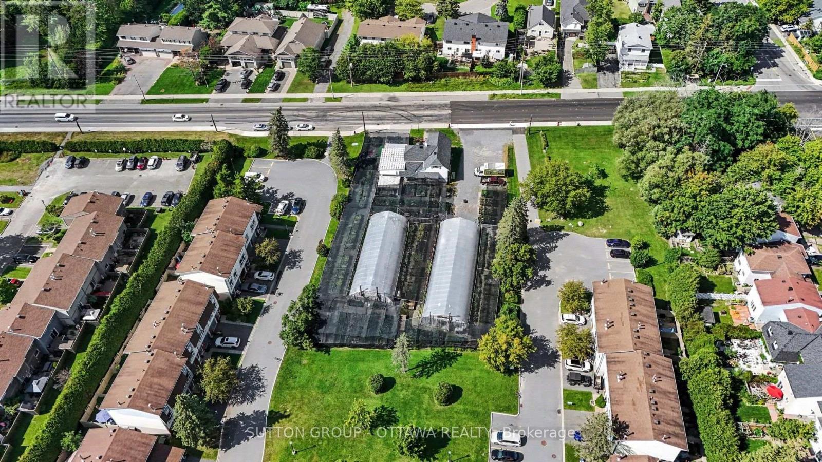 2832 Innes Road Property Photo 14