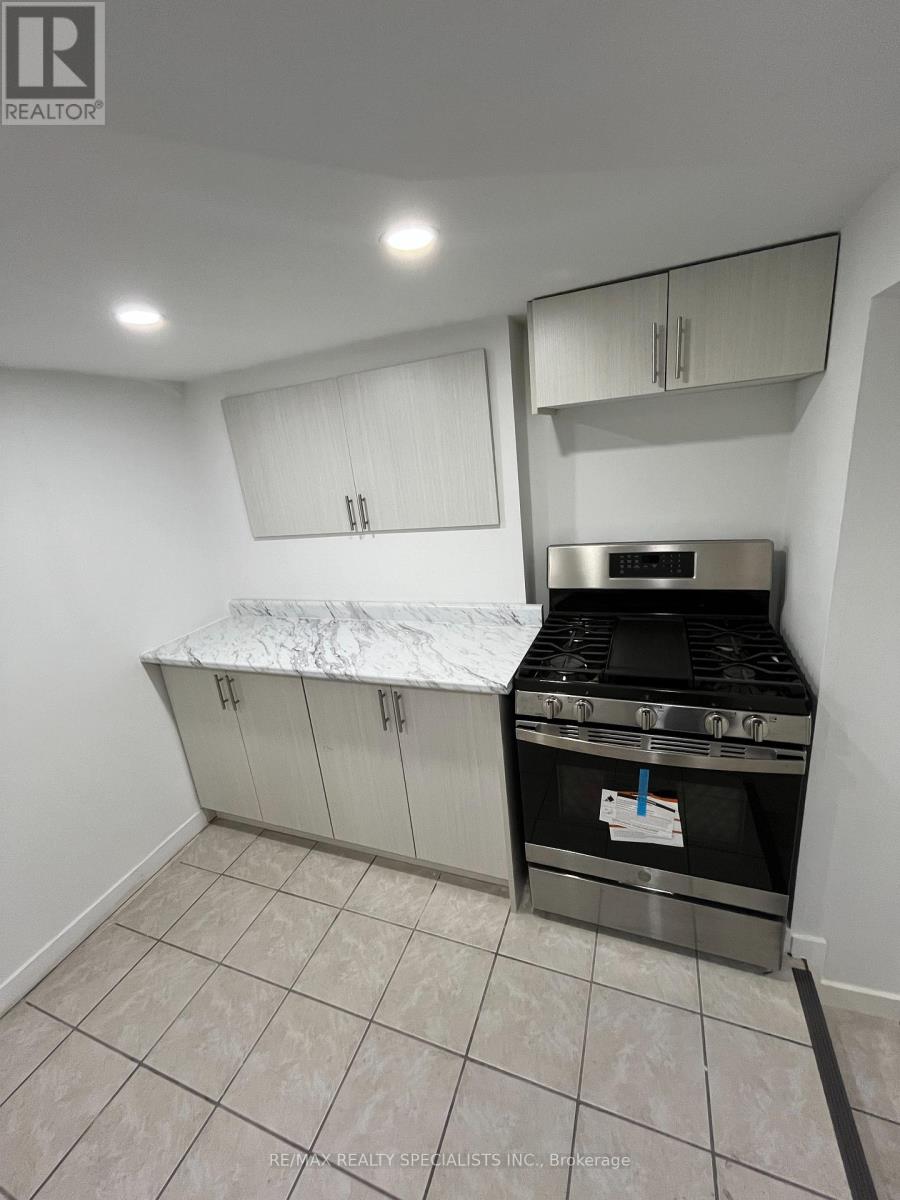 Lower - 68 East Avenue N Property Photo 5
