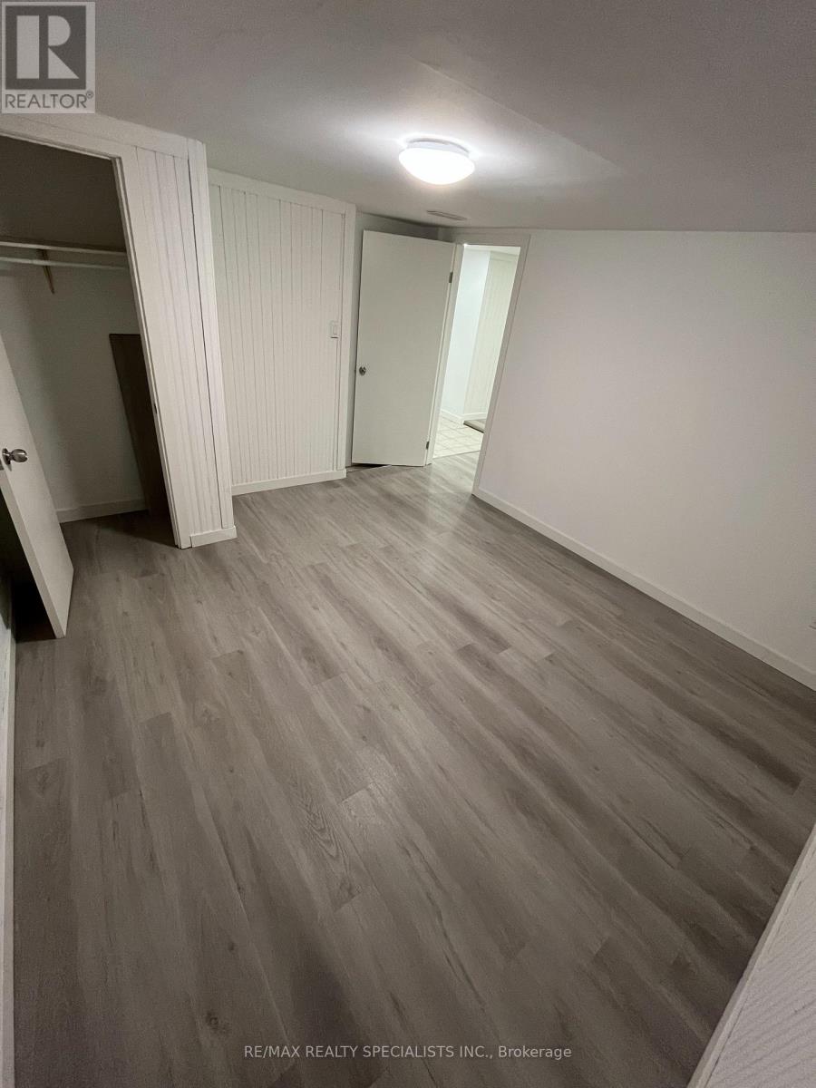 Lower - 68 East Avenue N Property Photo 13