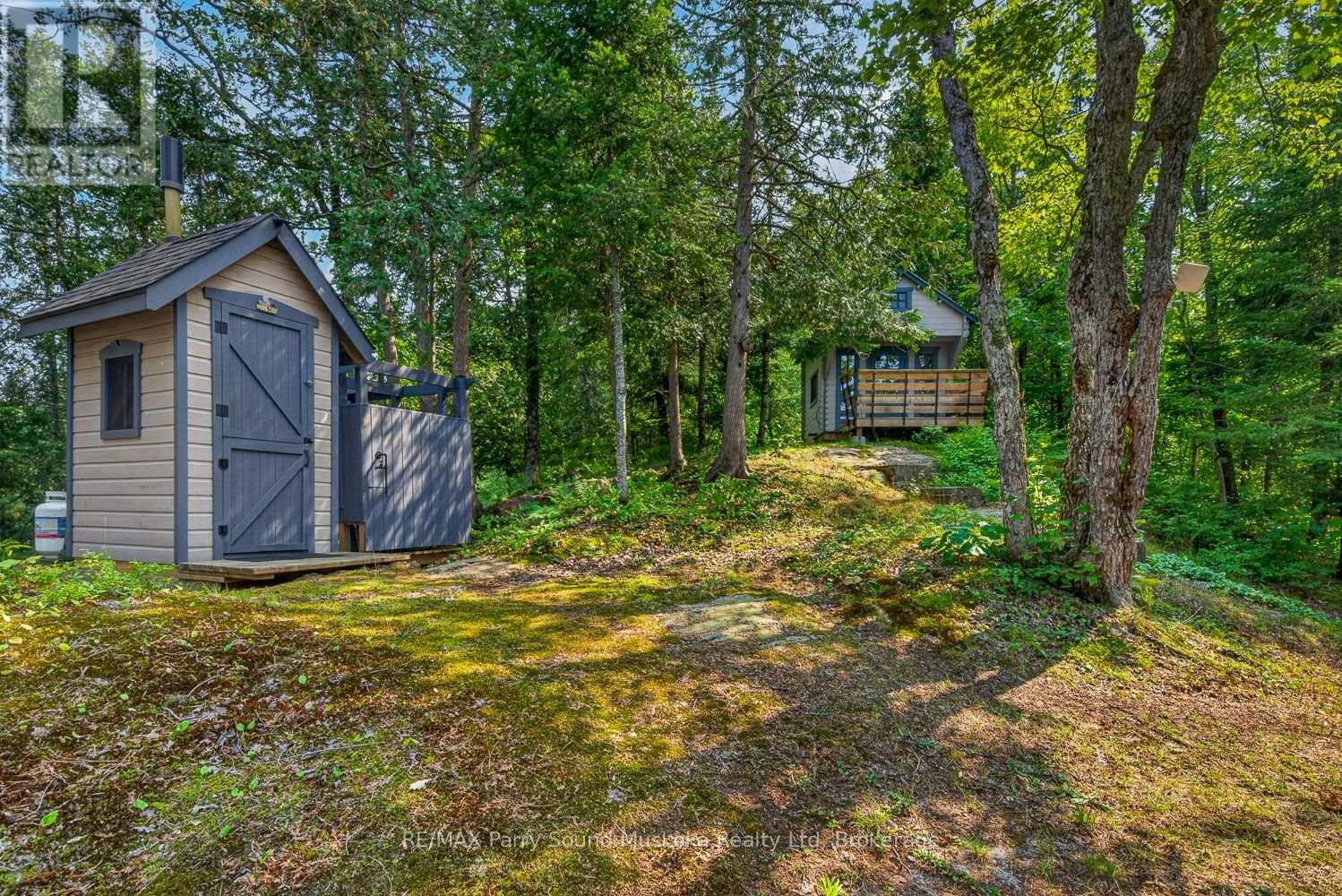 6 Wendy's Lane Property Photo 42