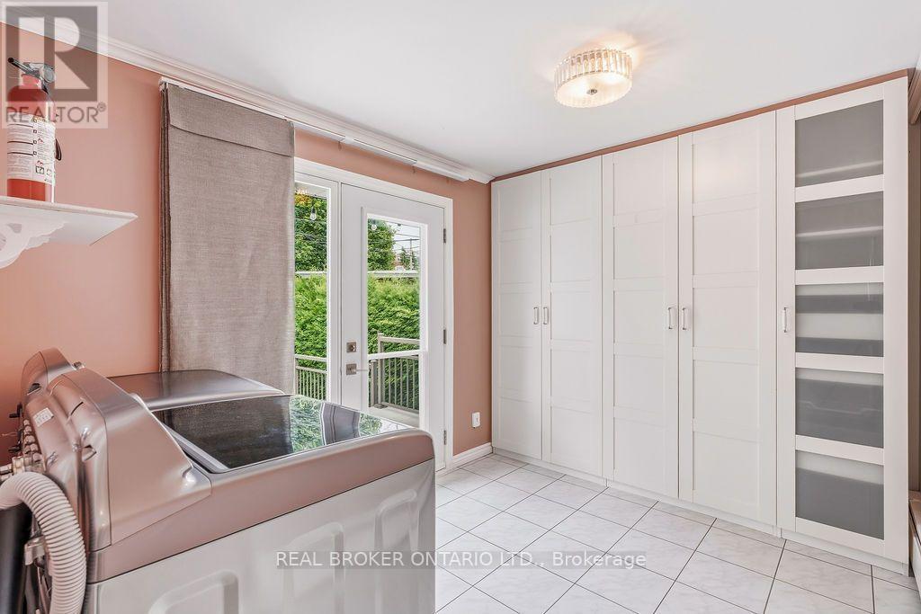257 Lavergne Street Property Photo 18
