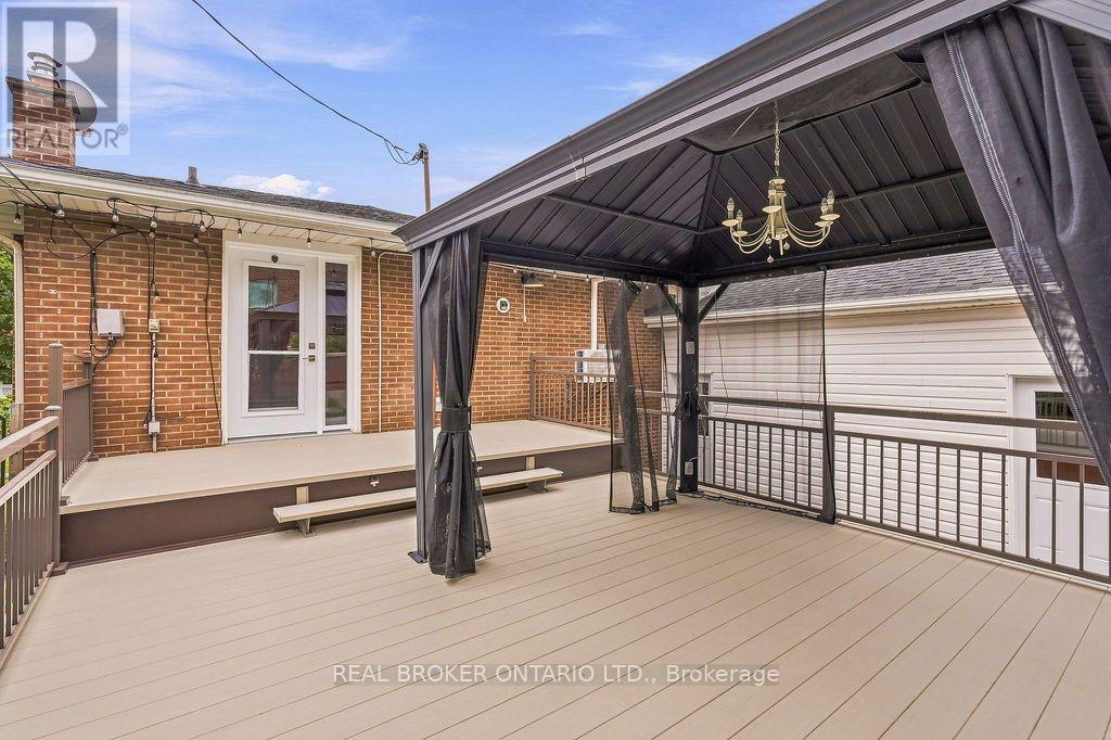 257 Lavergne Street Property Photo 41