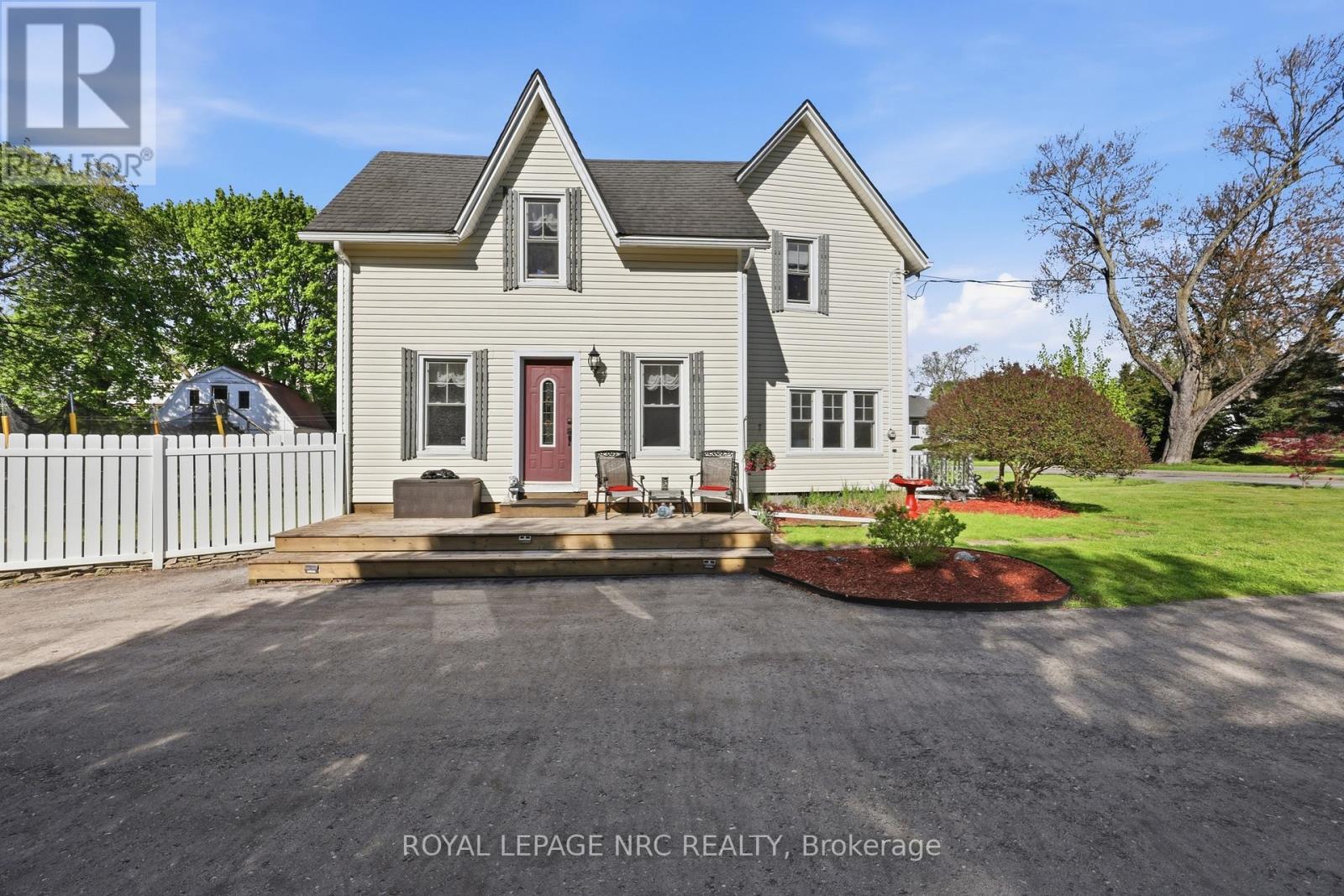 776 Canboro Road Property Photo 1