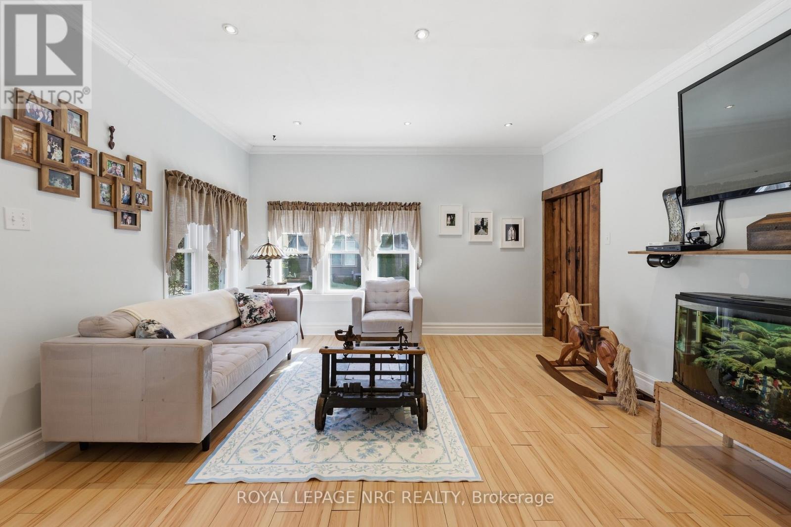776 Canboro Road Property Photo 10