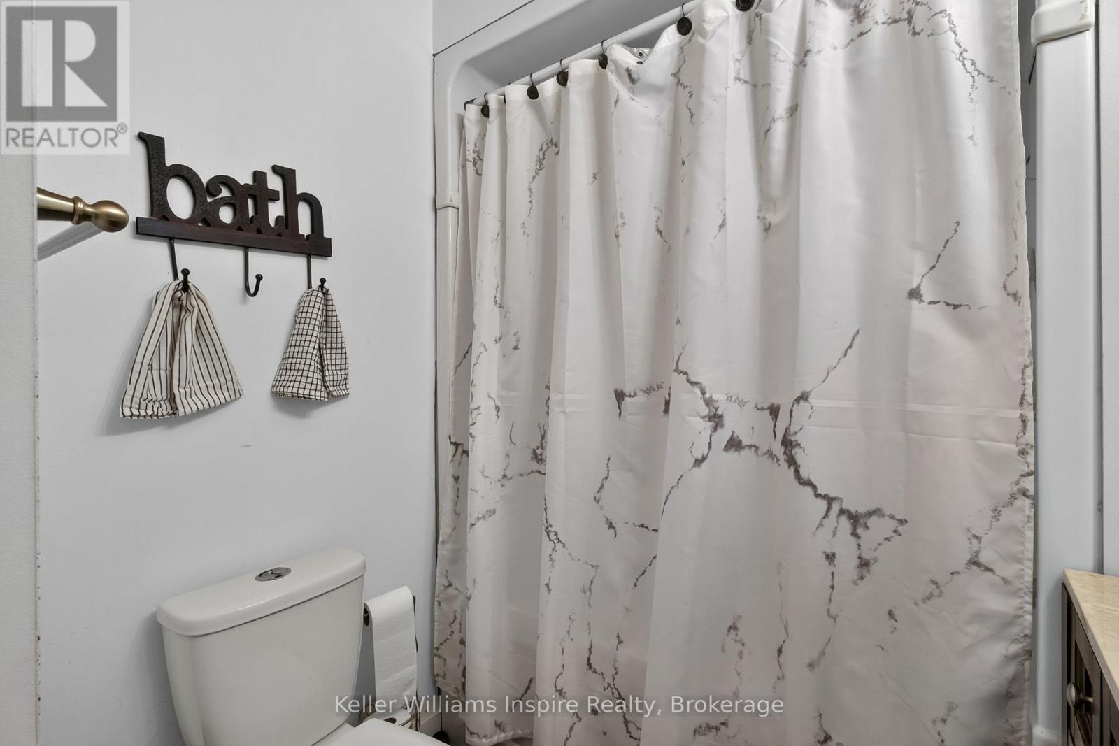 1080 Pillar Lane Property Photo 14