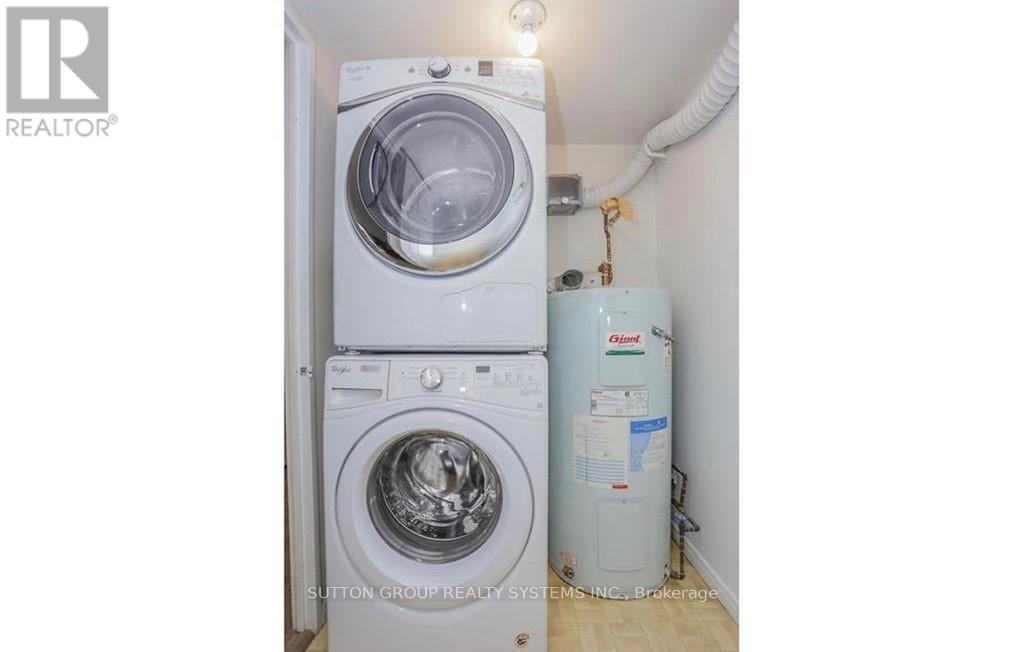 1004 - 323 Colborne Street Property Photo 17
