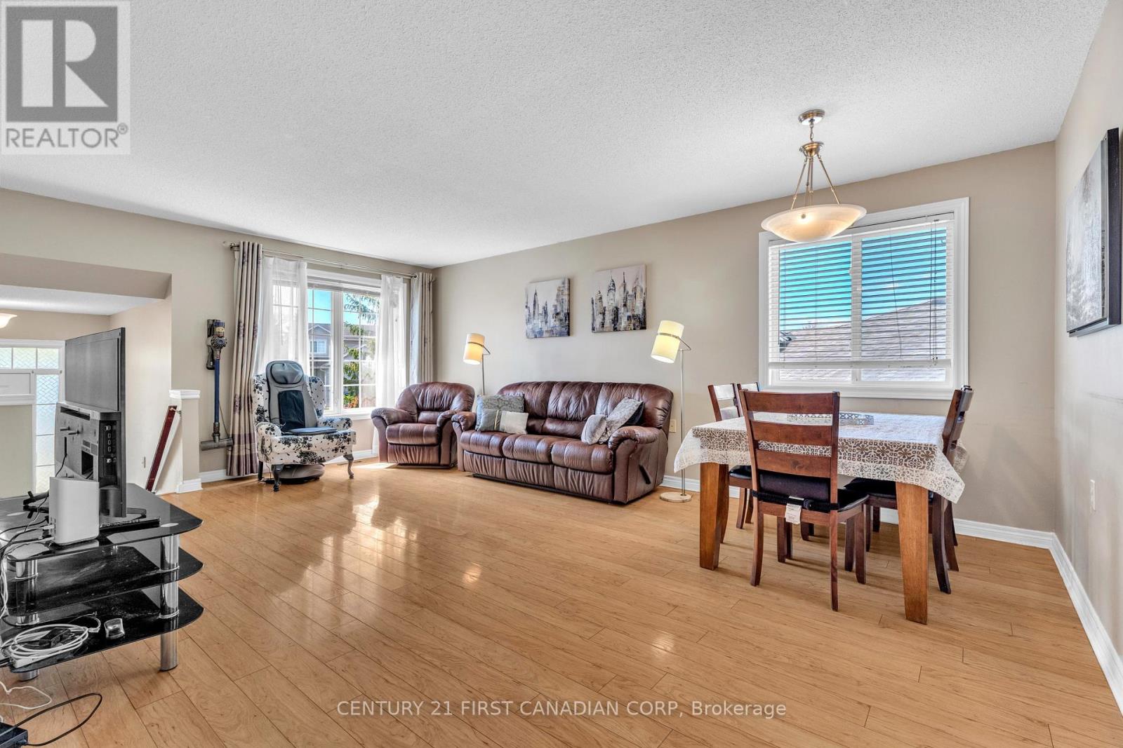 1761 Devos Drive Property Photo 11