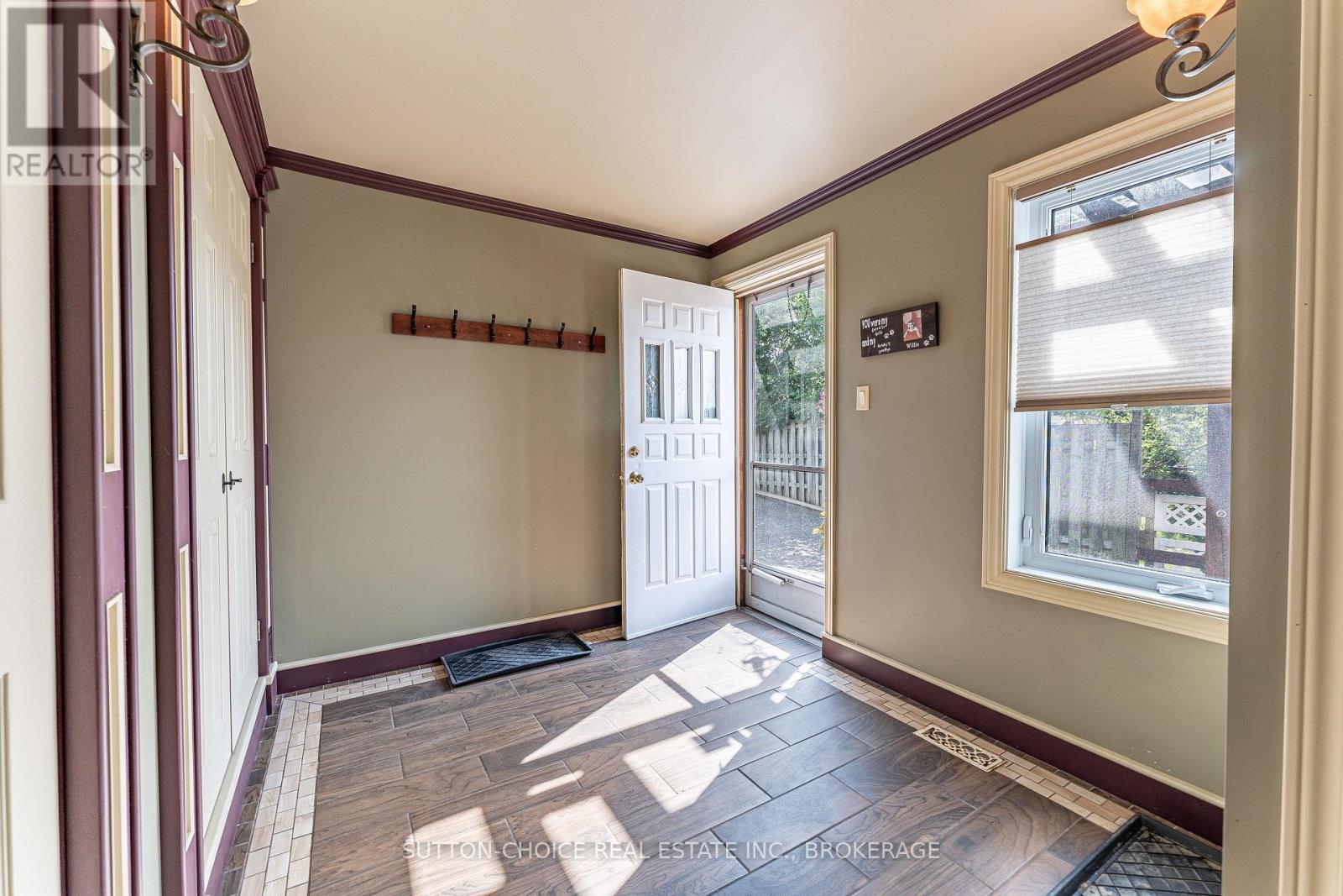 372 Third Avenue E Property Photo 18
