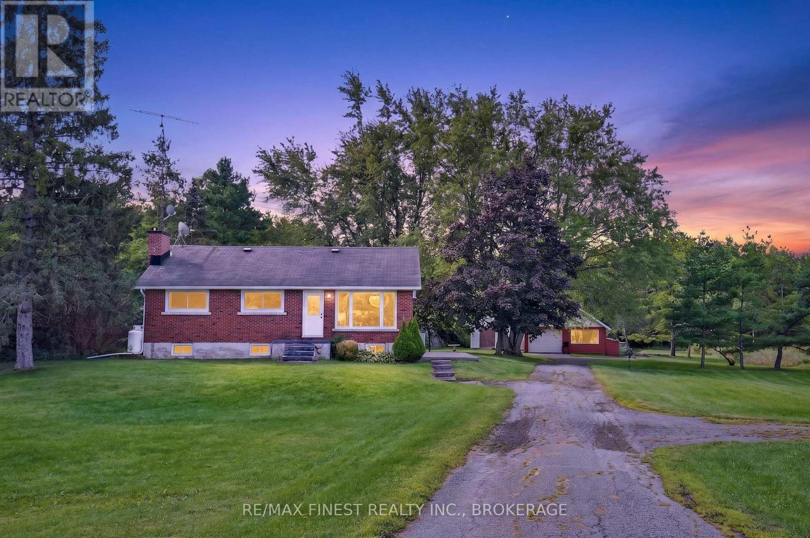 513 COUNTY ROAD 2