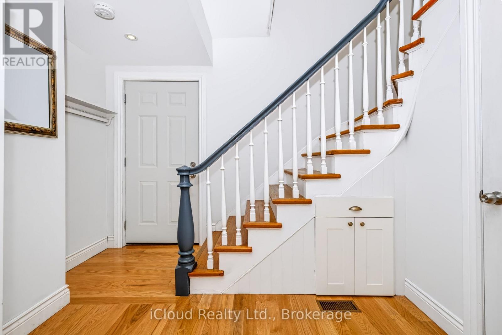 654 Duke Street Property Photo 15