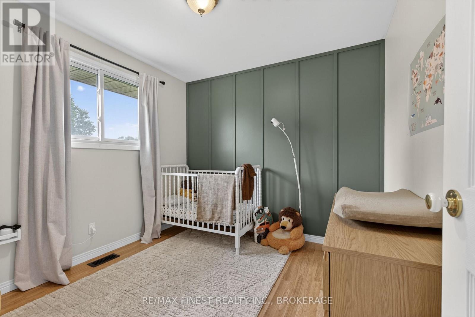 14 Chesterfield Drive Property Photo 18