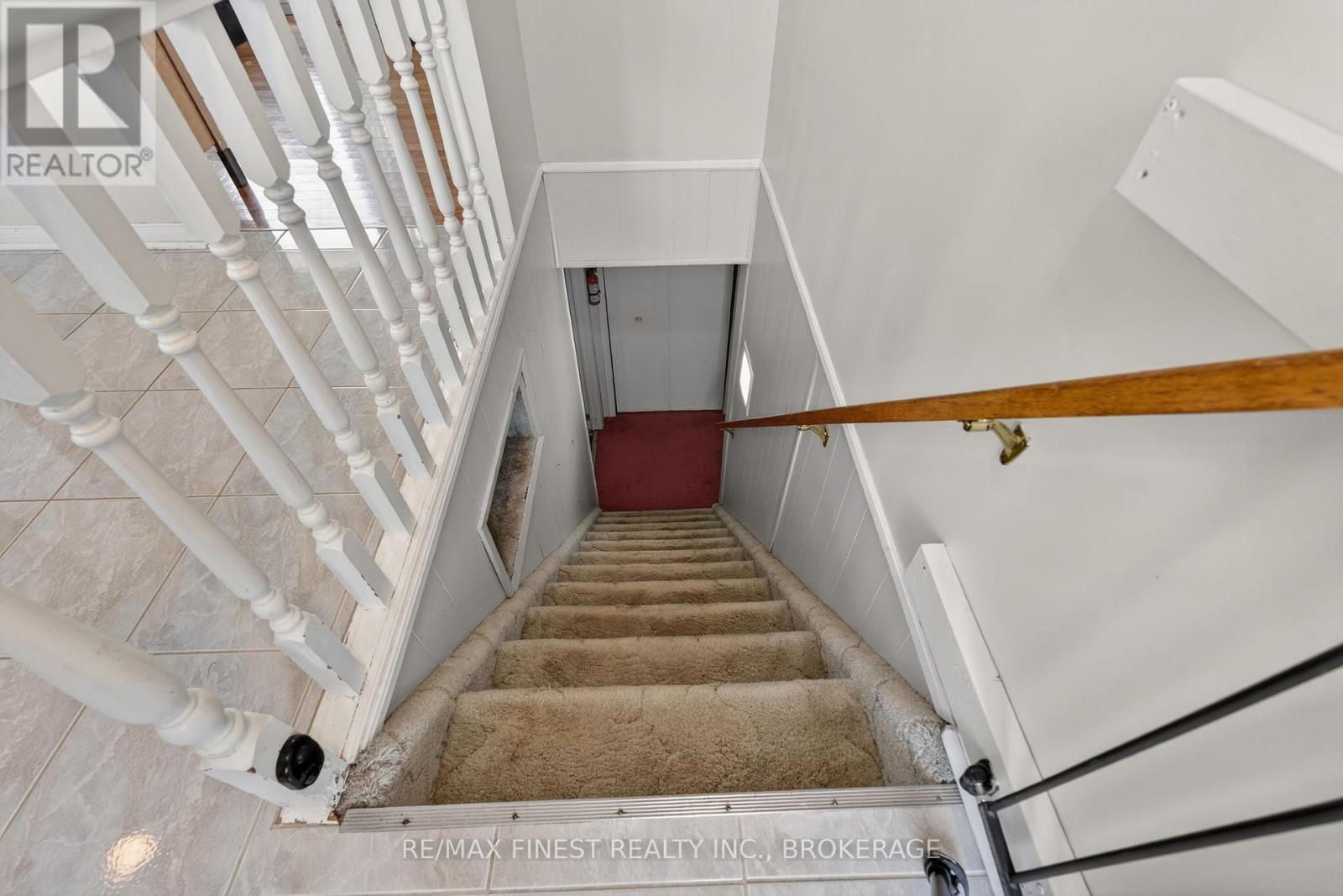 14 Chesterfield Drive Property Photo 21