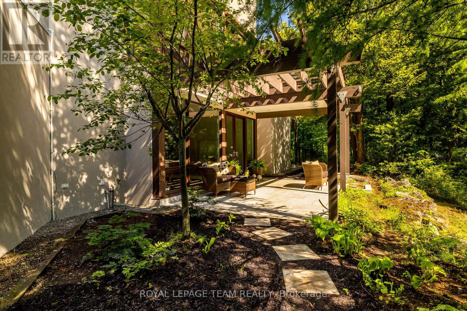 14 Kanata Rockeries Private Property Photo 46
