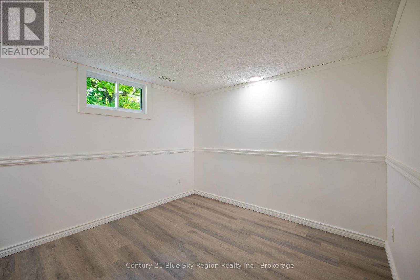 1351 Village Road Property Photo 27