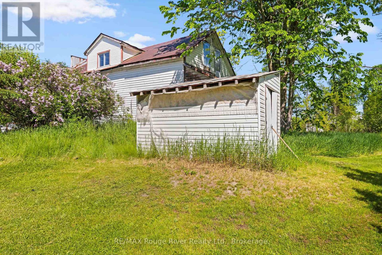 2407 Indian River Line Property Photo 8