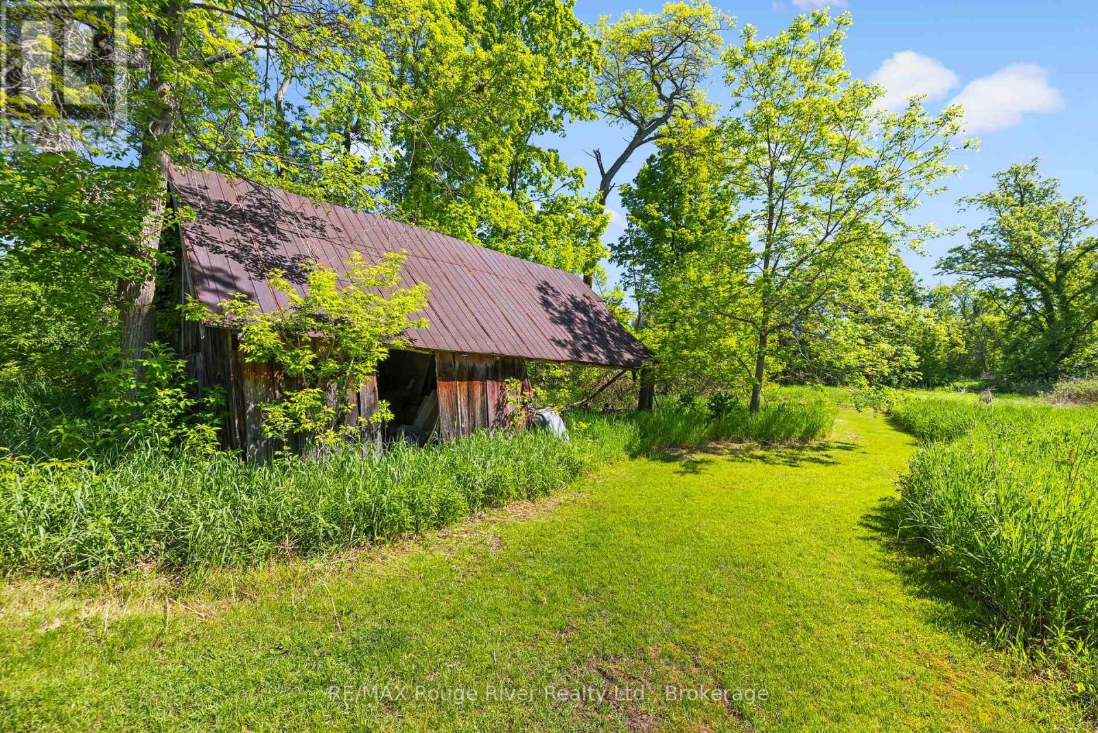 2407 Indian River Line Property Photo 10