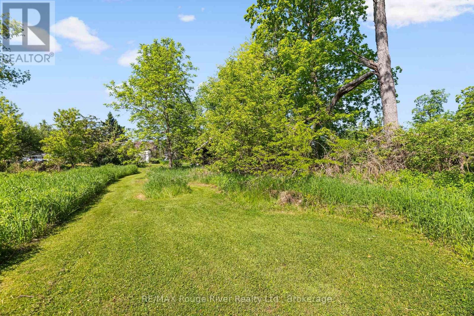 2407 Indian River Line Property Photo 11
