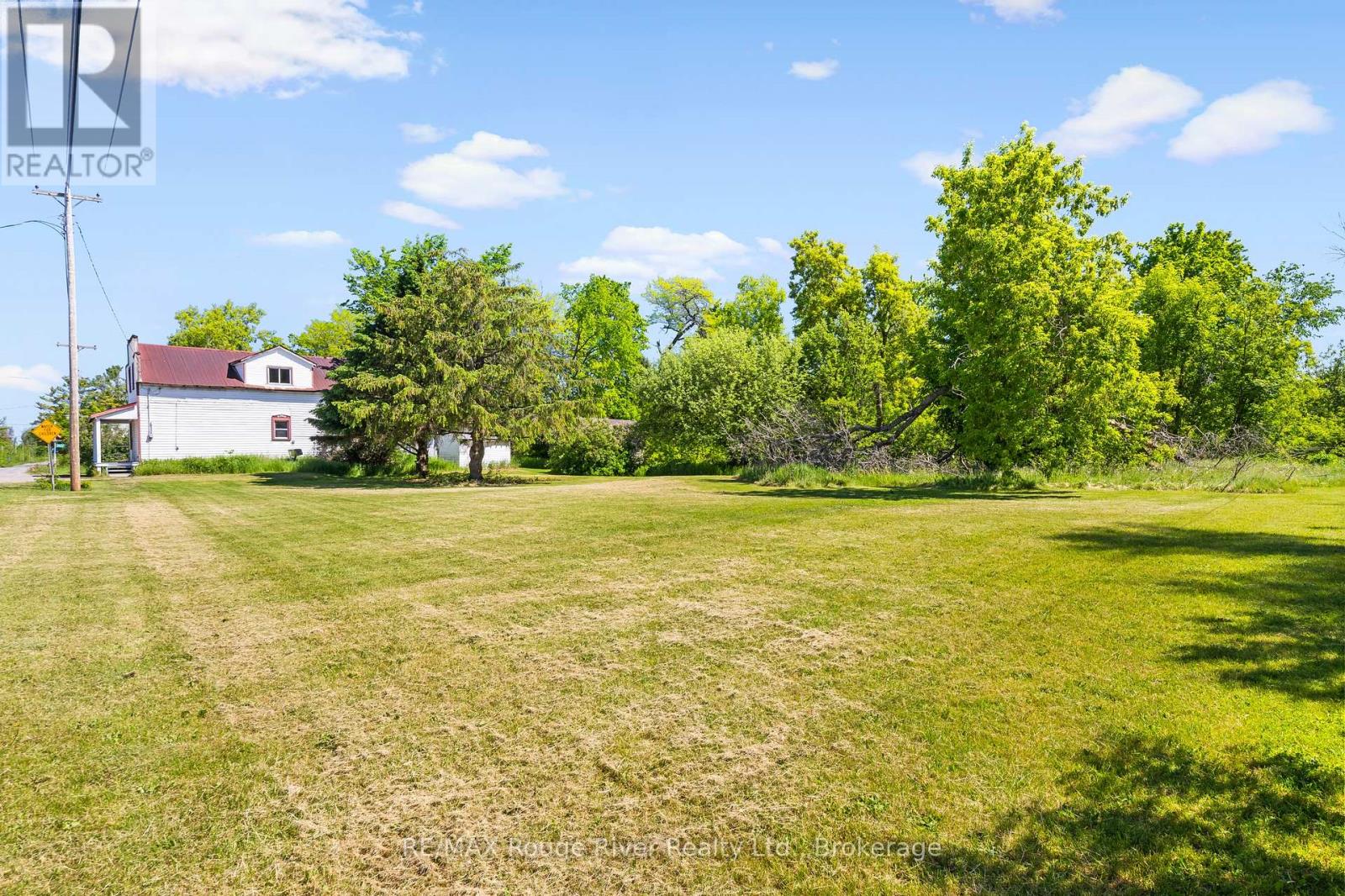 2407 Indian River Line Property Photo 12