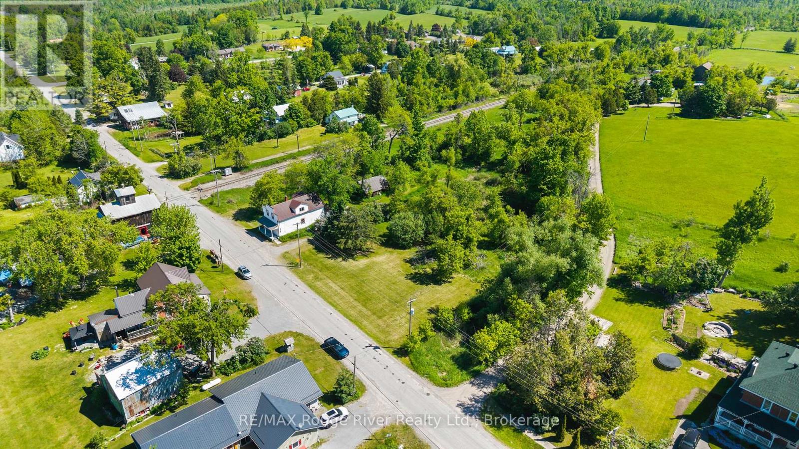 2407 Indian River Line Property Photo 25