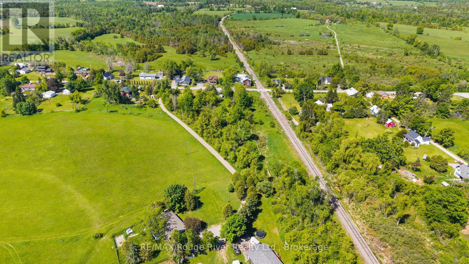 2407 Indian River Line Property Photo 27