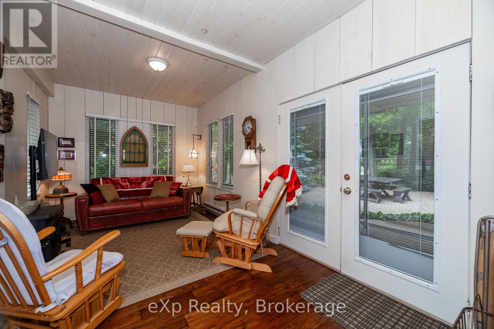 127 Paisley Drive Property Photo 32
