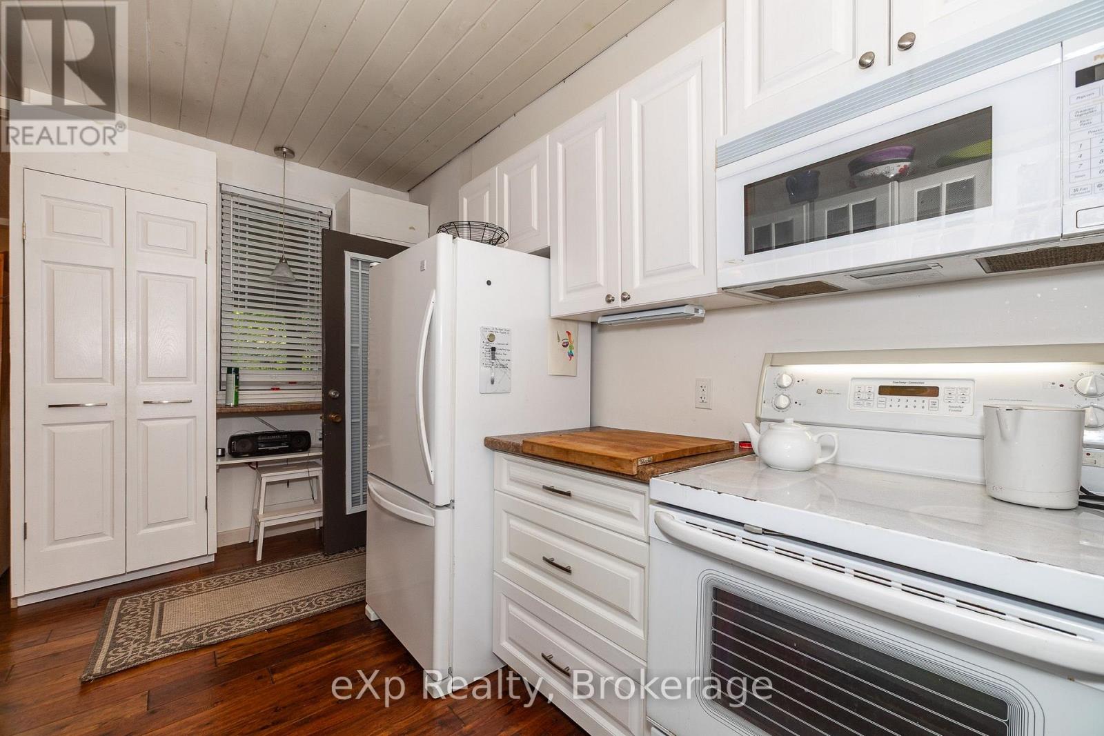 127 Paisley Drive Property Photo 41