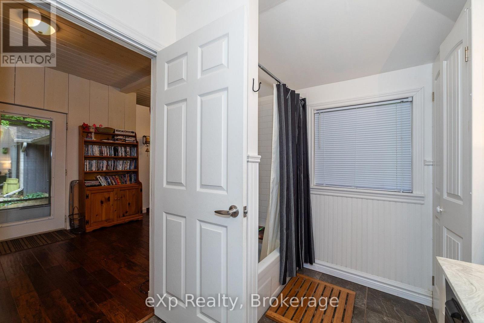 127 Paisley Drive Property Photo 48