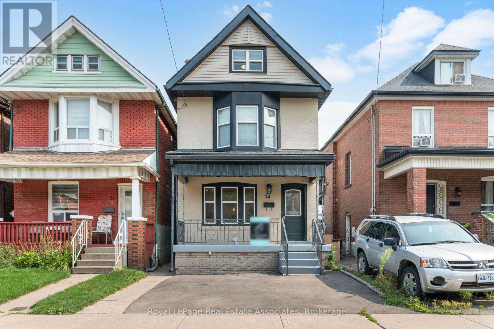 UPPER - 23 SOMERSET AVENUE
