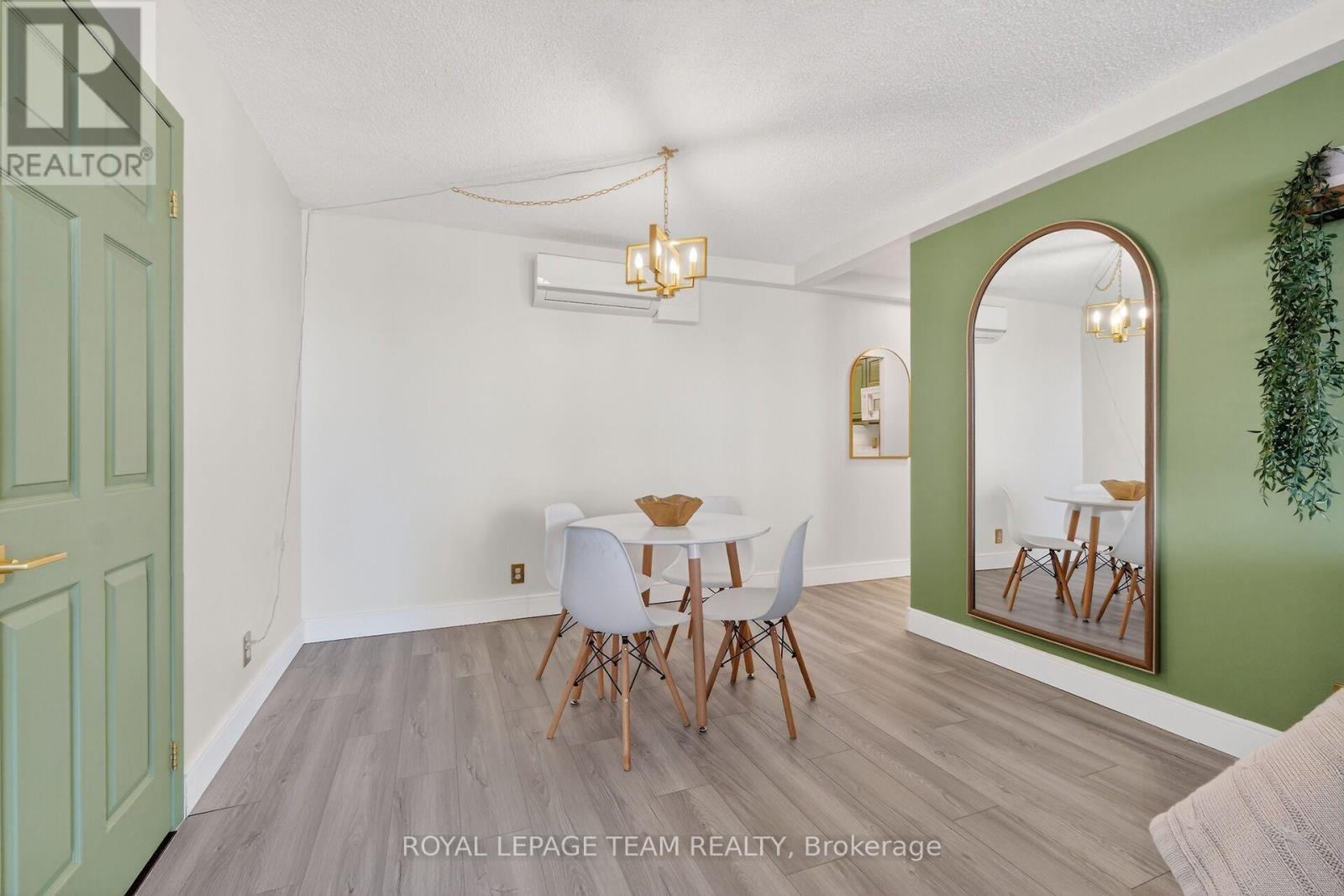 1809 - 515 St Laurent Boulevard Property Photo 31