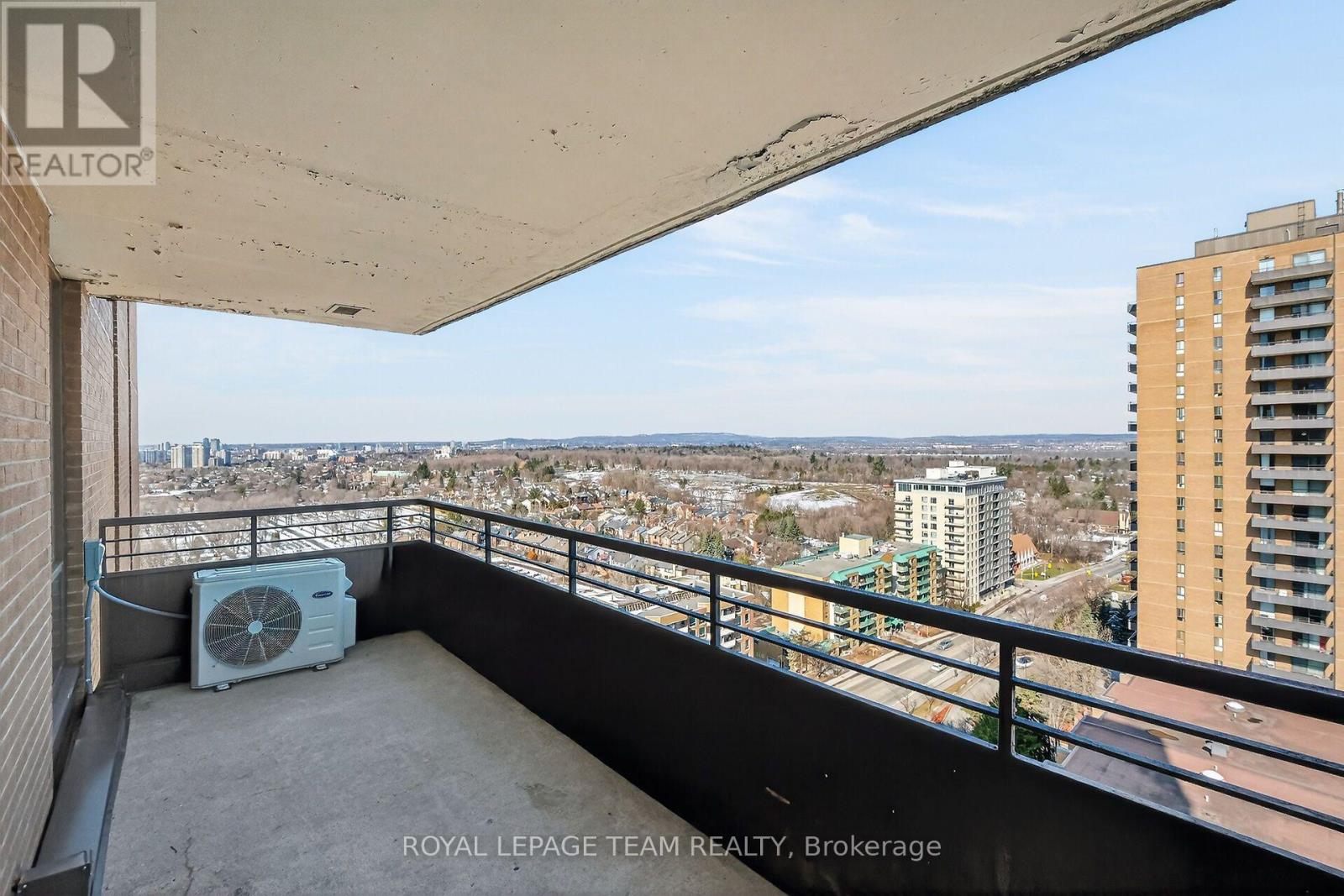 1809 - 515 St Laurent Boulevard Property Photo 39