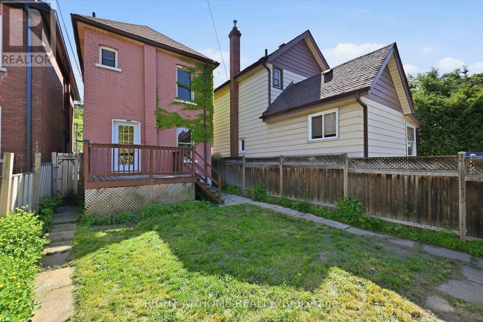 343 Cumberland Avenue Property Photo 10