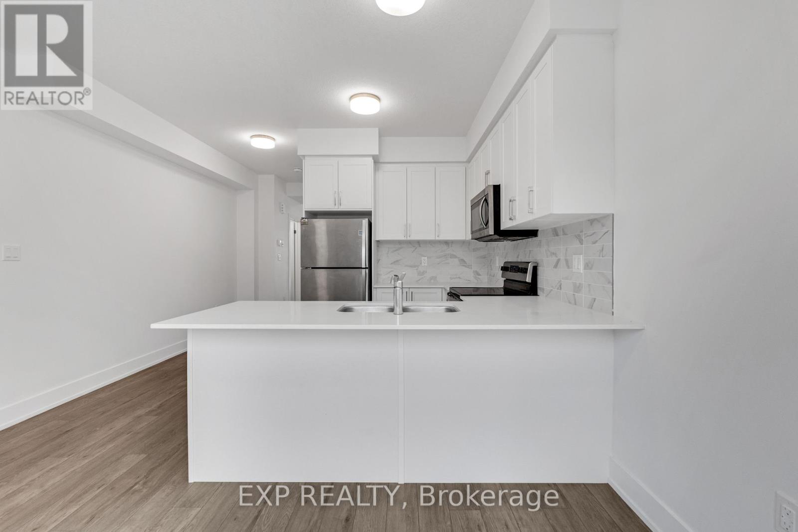 61 - 99 Roger Street Property Photo 10