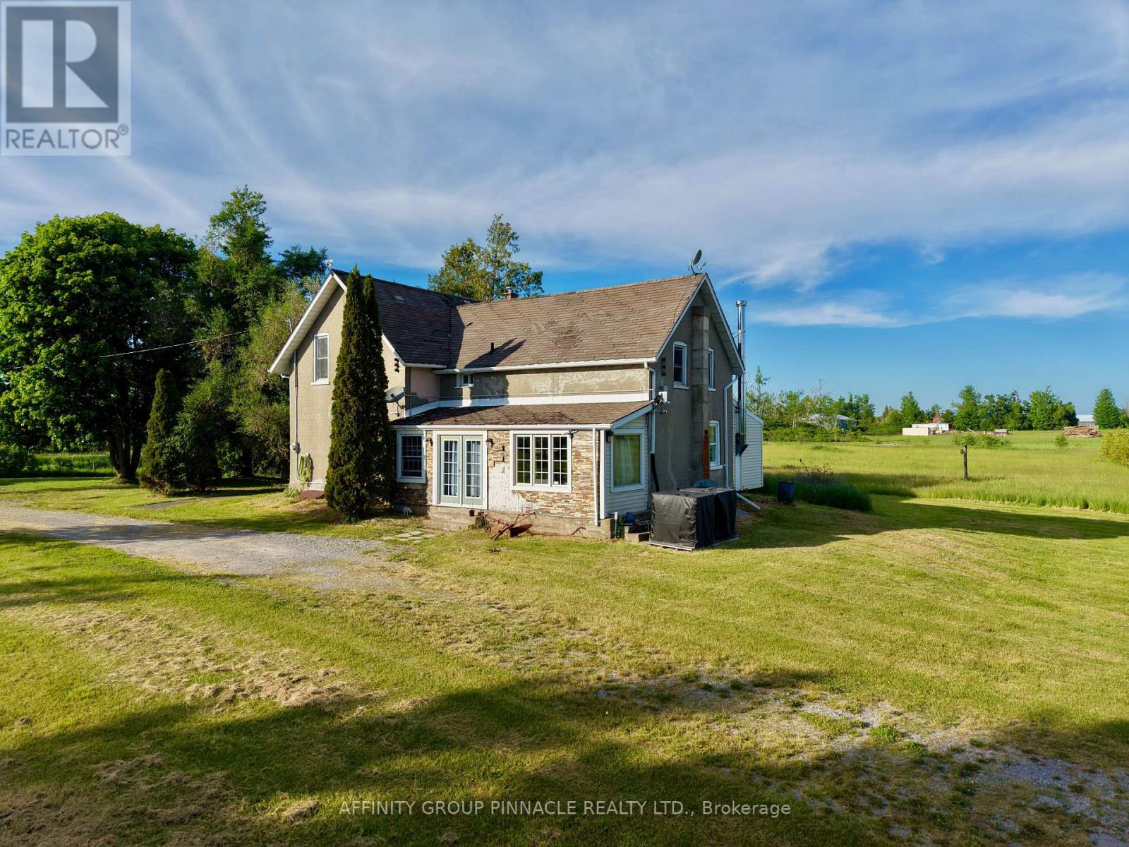 482 Portage Road Property Photo 2