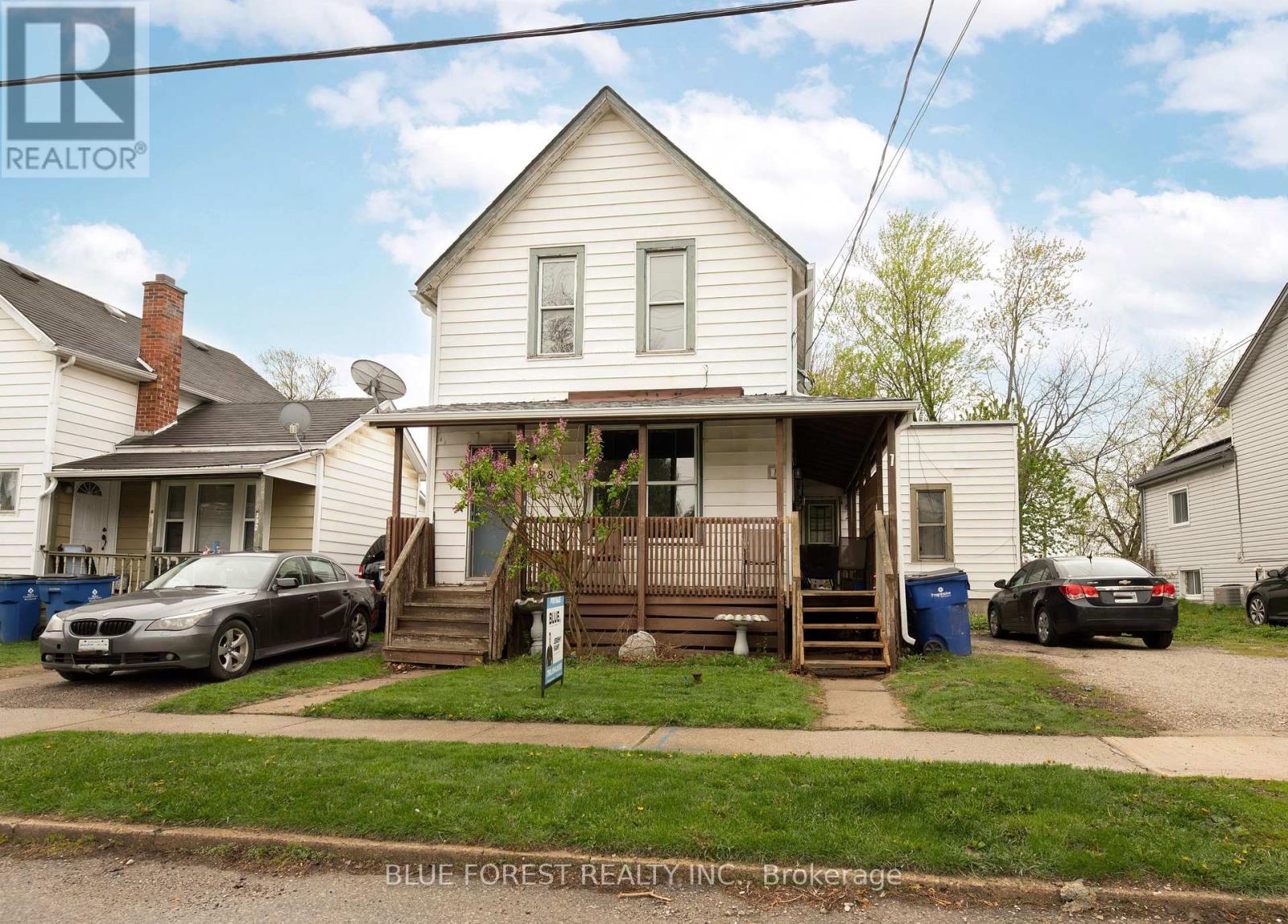 128 WEST STREET Property Photo 1