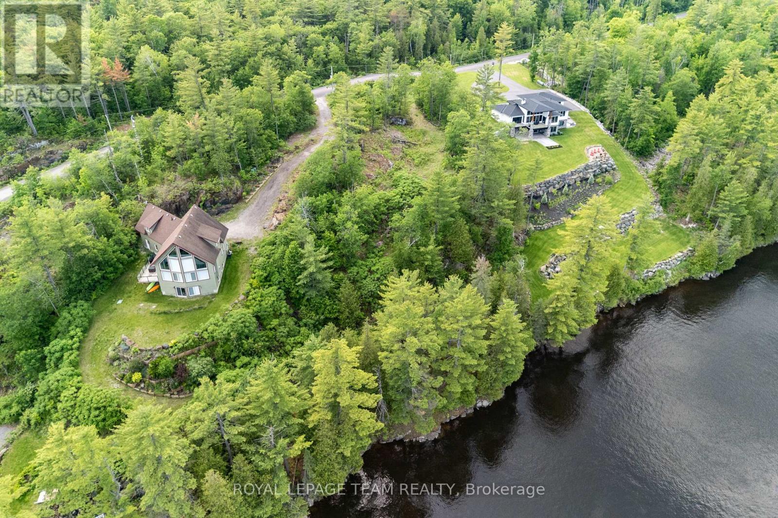 77 Carriage Landing Drive Property Photo 1