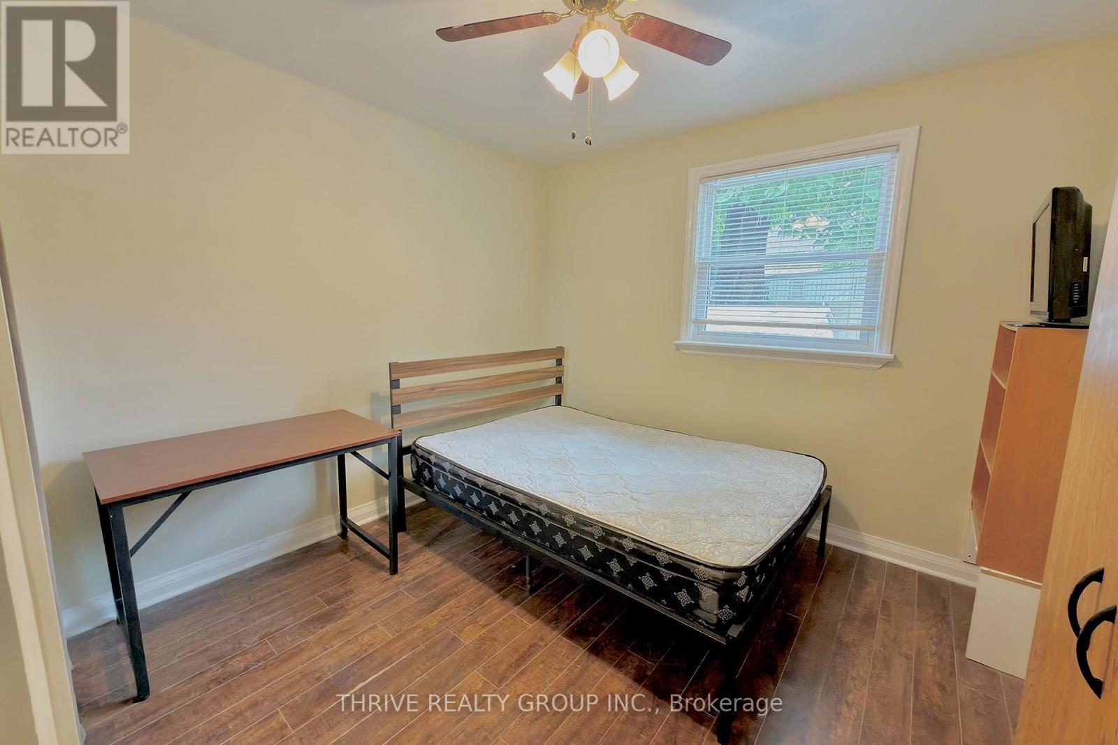 Upper - 538 Quebec Street Property Photo 8