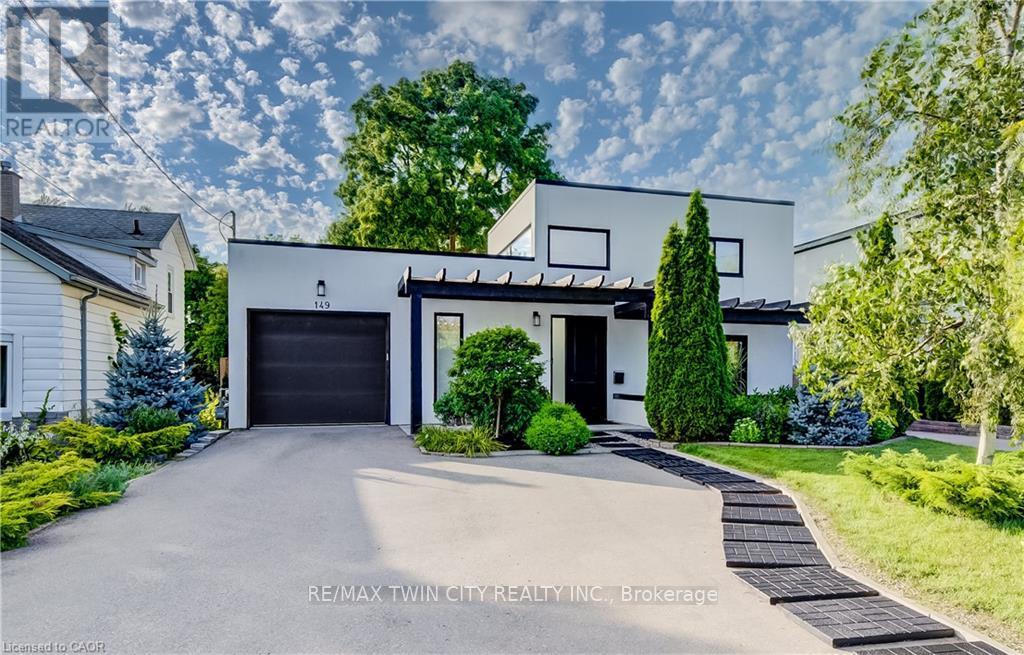 149 Woolwich Street Property Photo 2