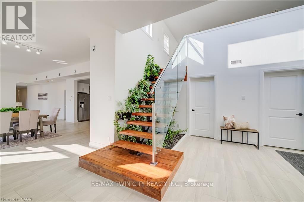 149 Woolwich Street Property Photo 4