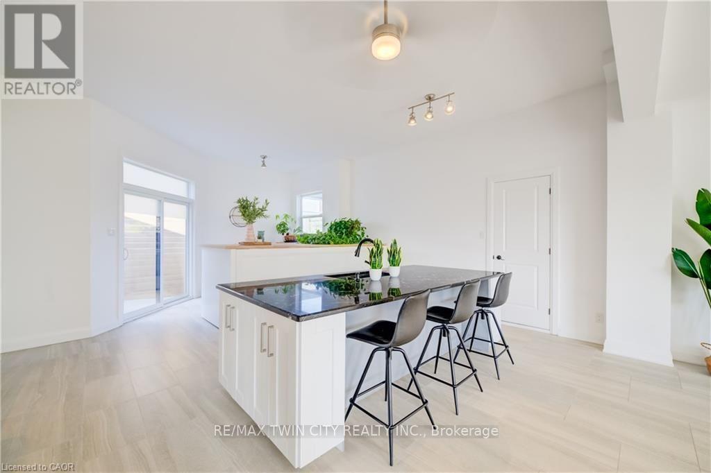 149 Woolwich Street Property Photo 10