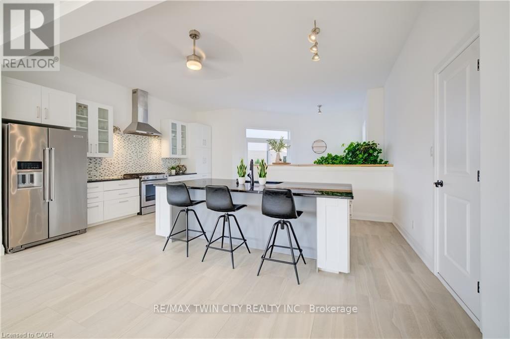 149 Woolwich Street Property Photo 13
